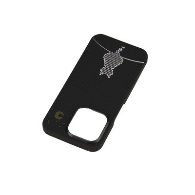 Ультратонкий 0,8 мм Толщина 16 г Вес Устойчивый к грязи телефонный чехол из арамидового волокна для iPhone 16 Pro Max