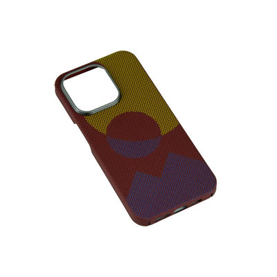 Роскошный индивидуальный телефонный чехол из углеродного волокна с паттерном арамида для iPhone 16 Pro Max толщиной 0,8 мм и весом 16 г