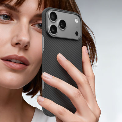 Кастомизированный чехол для мобильного телефона из арамидного углеродного волокна с металлической рамкой для iPhone 17 Pro Max