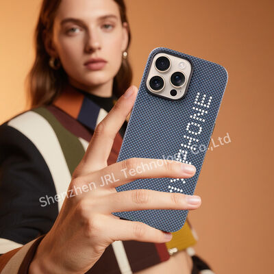 Glow In The Dark Super Light Мобильная крышка из углеродного волокна арамида для iPhone 17 Pro